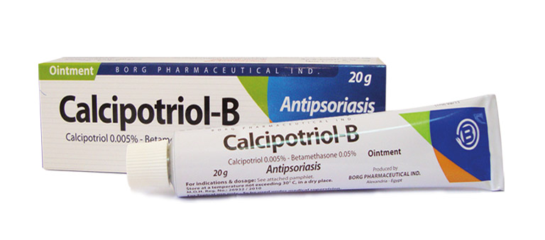 Calcipotriol được bôi trực tiếp lên da giúp làm dịu tình trạng viêm, giảm bong tróc vảy